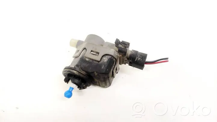 Nissan Qashqai Headlight level adjustment motor 007878