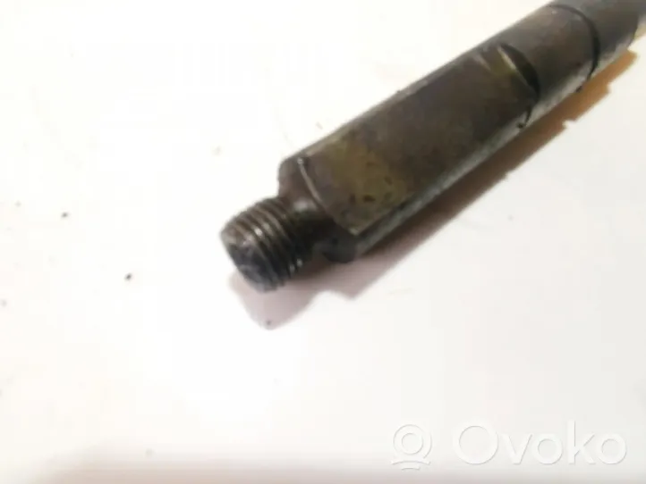 Renault Scenic I Injecteur de carburant kbel58p147