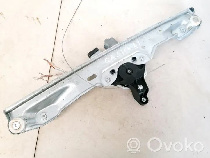 Nissan Qashqai Moteur de lève-vitre de porte avant e06026102