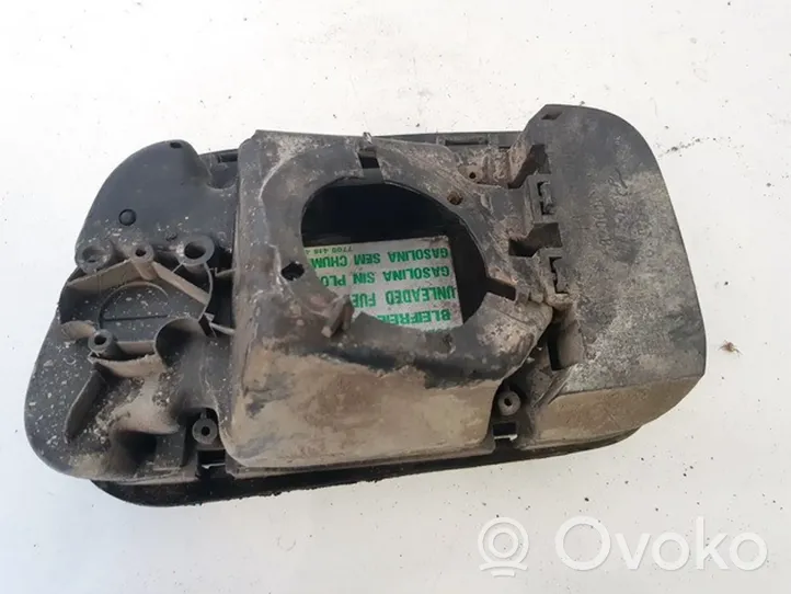 Renault Laguna II Bouchon, volet de trappe de réservoir à carburant 8200002162