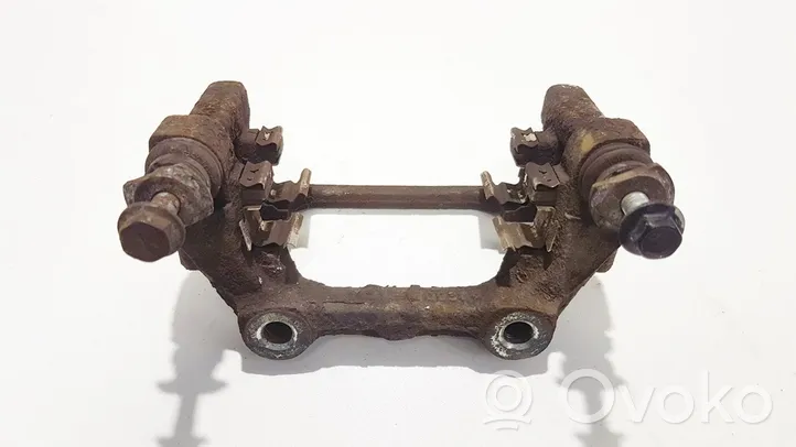 Toyota Avensis T270 Caliper del freno trasero w09386