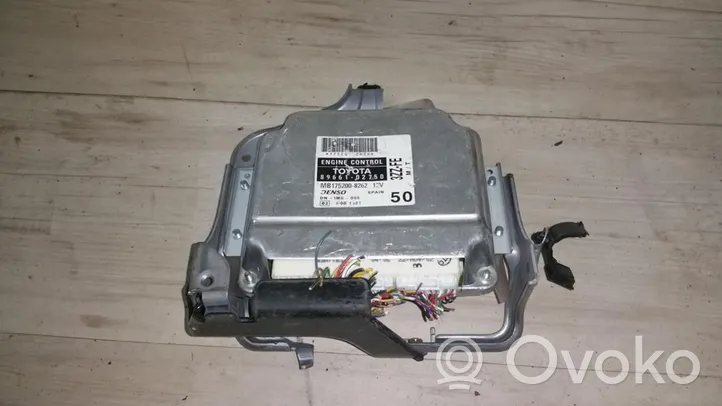 Toyota Corolla E120 E130 Sterownik / Moduł ECU 8966102750