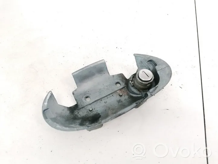 Opel Meriva A Front door lock (next to the handle) GM770