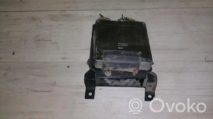 Mitsubishi Space Wagon Sterownik / Moduł ECU md098916