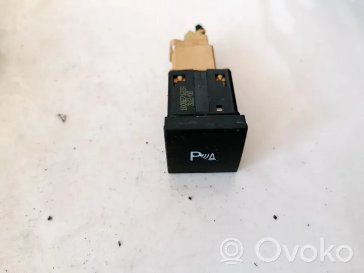 Volkswagen Golf VI Parking (PDC) sensor switch 1k0927122a