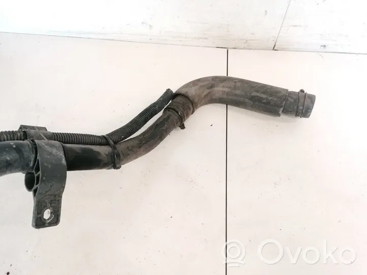 Hyundai Santa Fe Tuyau de remplissage de réservoir de carburant 310302bxxx