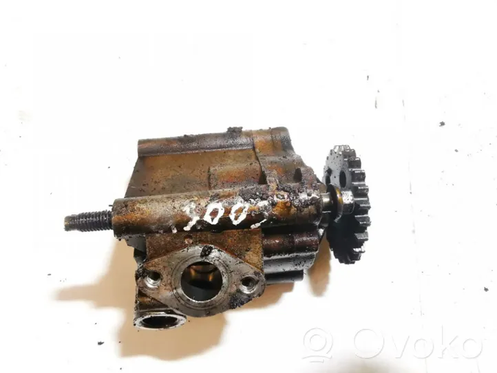 Ford Mondeo Mk III Pompe à huile 