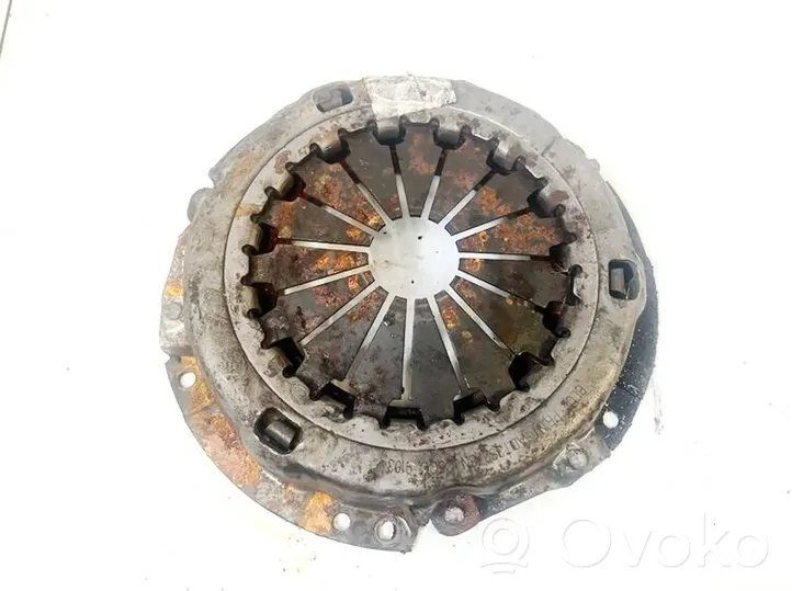 Toyota Yaris Pressure plate ADT33278N