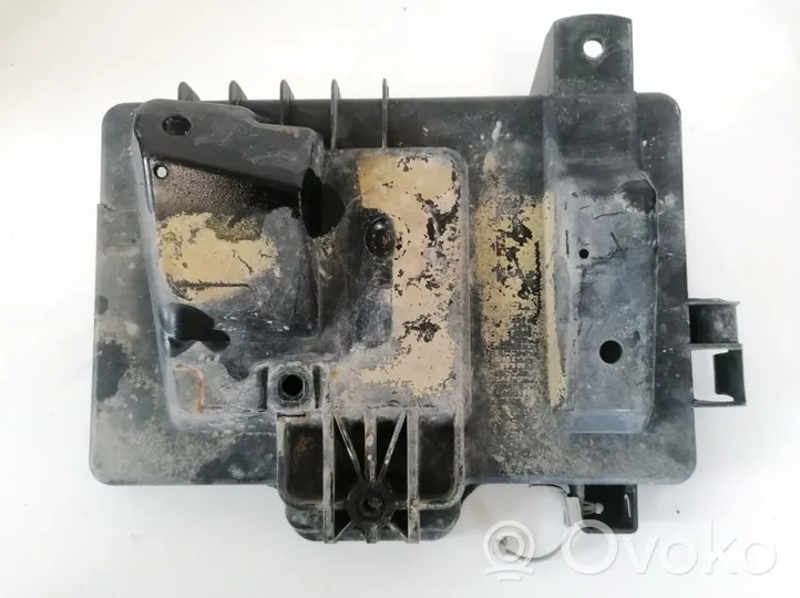 Opel Zafira A Support boîte de batterie 24449812