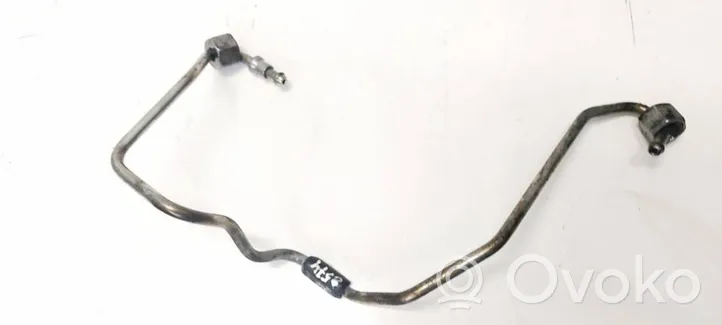 Toyota Avensis T270 Tuyau d'alimentation conduite de carburant 