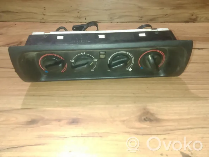 Renault Safrane Climate control unit 7700808863