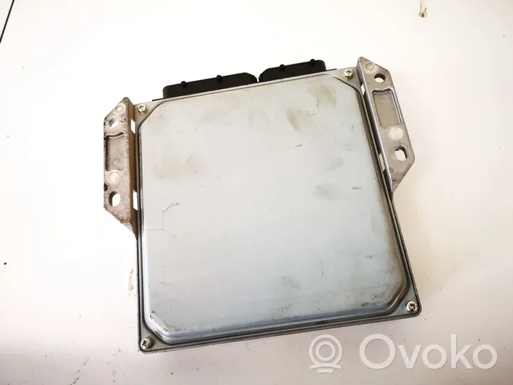 Nissan X-Trail T30 Calculateur moteur ECU 23710eq405