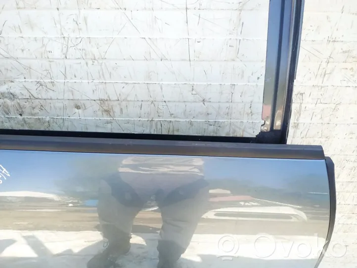 Citroen C4 Grand Picasso Moulures des vitres de la porte arrière 