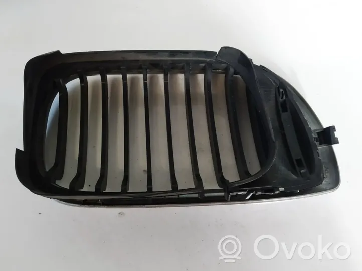 BMW 3 E46 Grille de calandre avant 511370305490