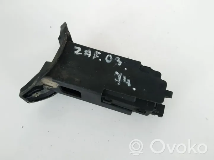 Opel Zafira A Central locking motor 13120789