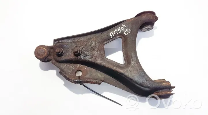 Renault Clio II Front lower control arm/wishbone 