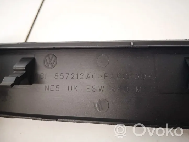 Volkswagen PASSAT B6 Inne części wnętrza samochodu 3c1857212ac