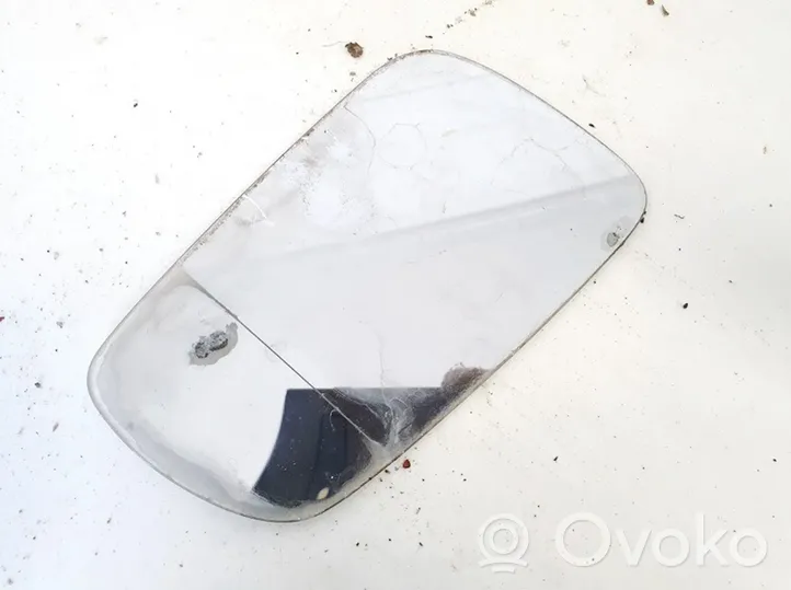 Volkswagen PASSAT B5 Wing mirror glass 