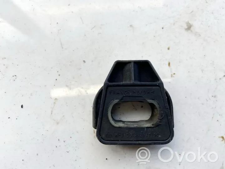Volkswagen Golf IV Radiator mount bracket 1J0806157