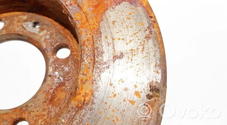 Volkswagen PASSAT B3 Front brake disc neventiliuojamas