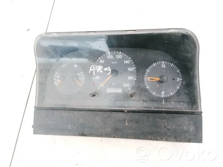 Opel Omega A Compteur de vitesse tableau de bord 2D0919850A