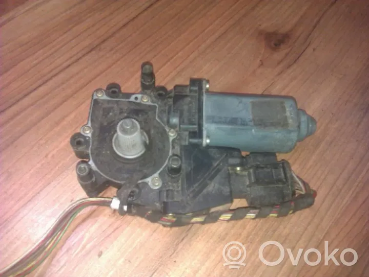 Audi A8 S8 D2 4D Moteur de lève-vitre de porte arrière 4D0959801F