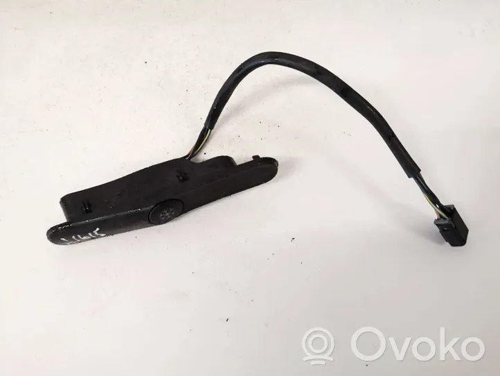 Opel Omega B1 Air conditioning (A/C) switch 90460446