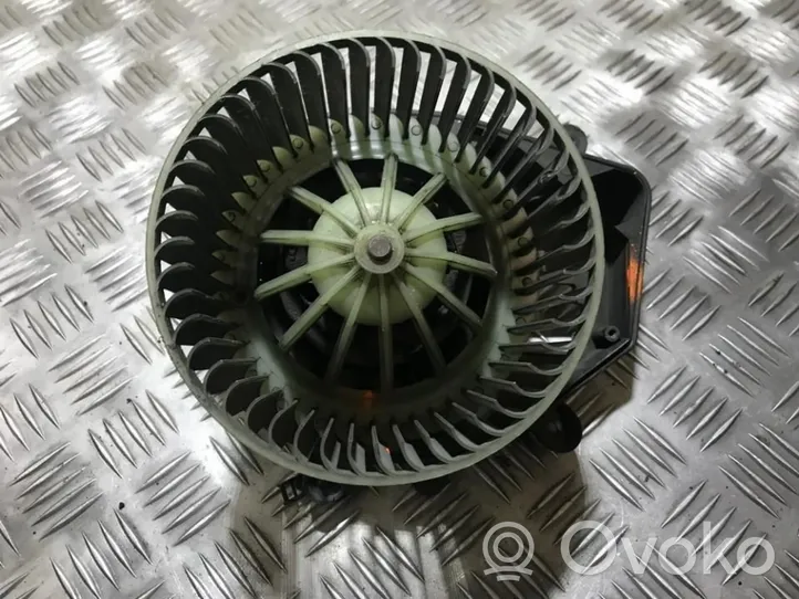 Audi A4 S4 B5 8D Ventola riscaldamento/ventilatore abitacolo 740221233f