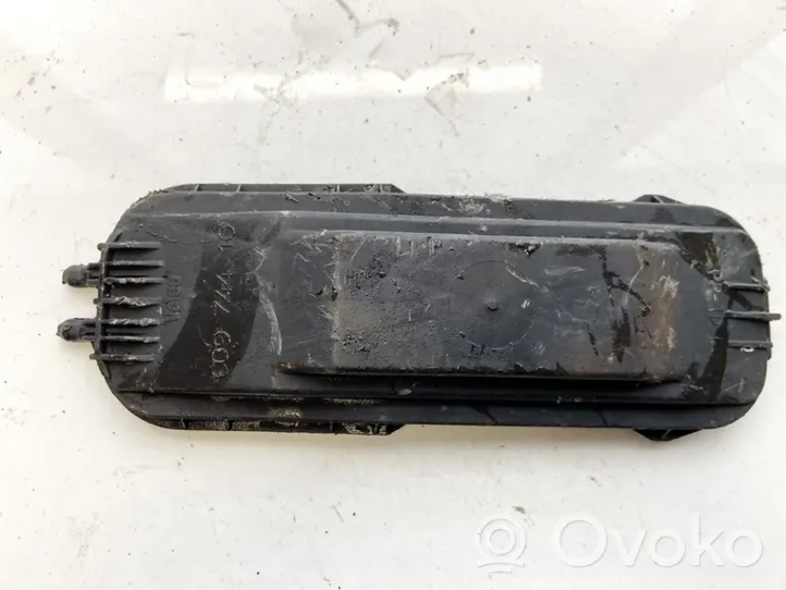 Citroen Xantia Cache-poussière de phare avant 60974410