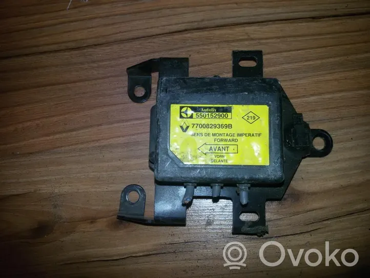 Renault 19 Oro pagalvių valdymo blokas 7700829369b