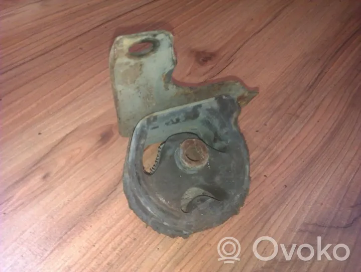 Rover 620 Engine mount bracket 