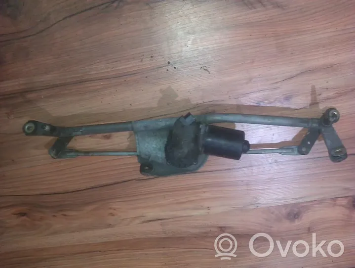 Toyota Avensis T220 Front wiper linkage and motor 