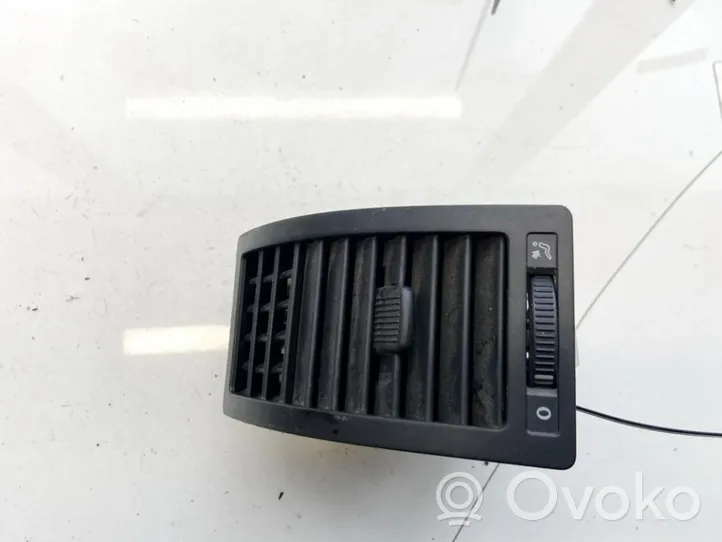 Volkswagen Polo Dash center air vent grill 6q0819703