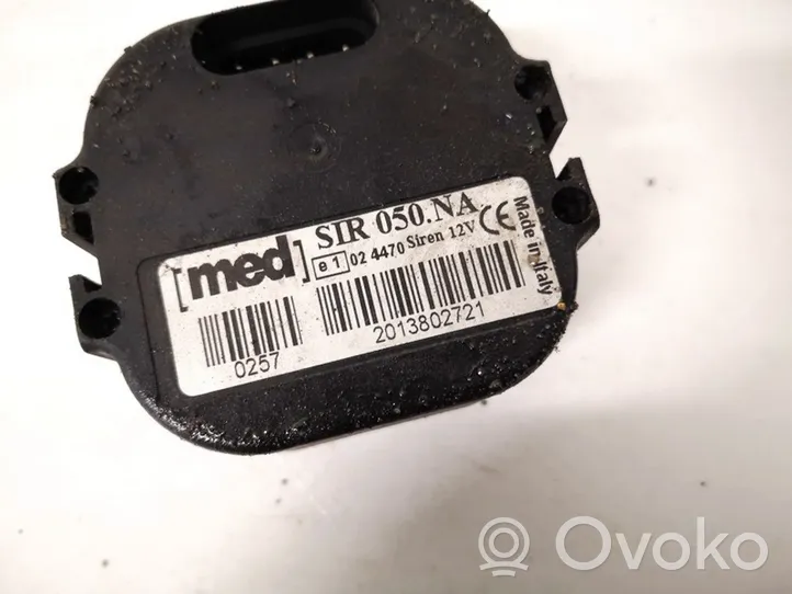 Opel Corsa D Alarm system siren e1024470