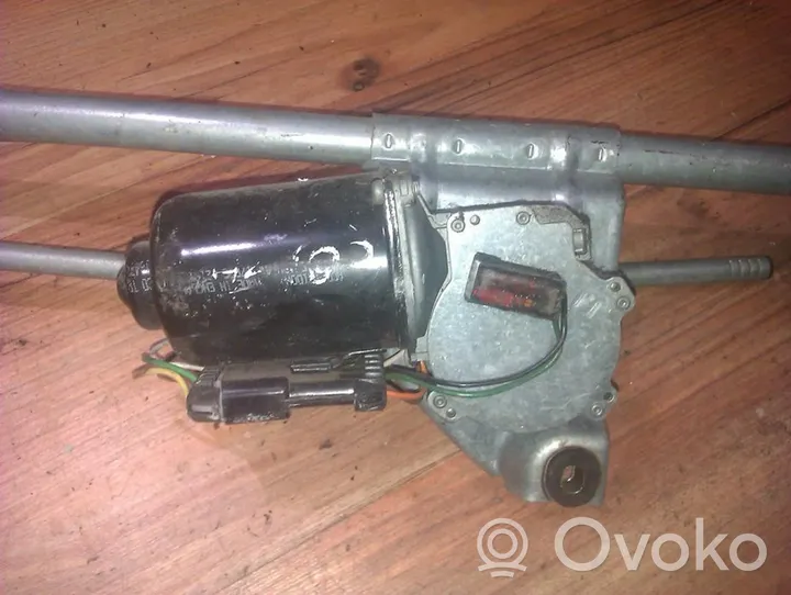 Opel Corsa B Wiper motor 22107719