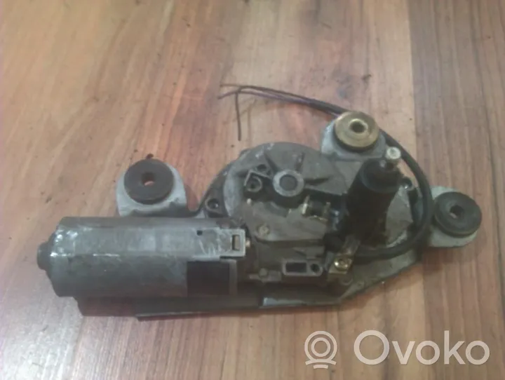 Ford Mondeo MK I Moteur d'essuie-glace arrière 0390201521