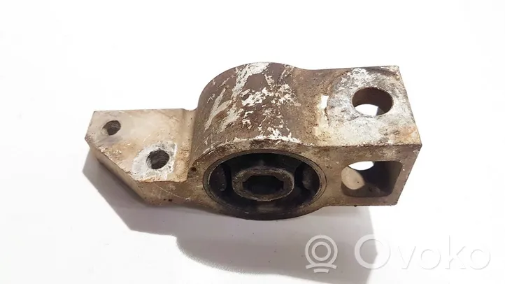 Audi A3 S3 8P Boccola per braccio anteriore 1K0407183A