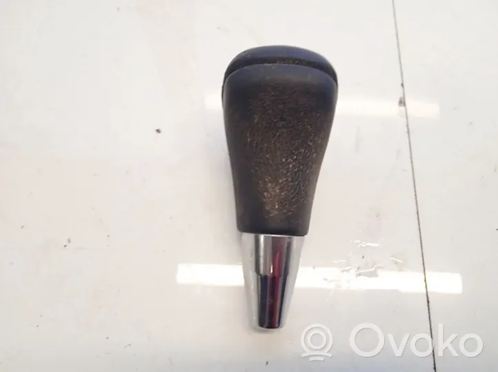 Toyota RAV 4 (XA40) Rivestimento in pelle/manopola della leva del cambio 