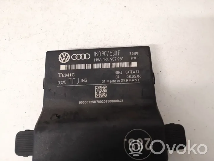 Volkswagen Touran I Door control unit/module 1k0907530f