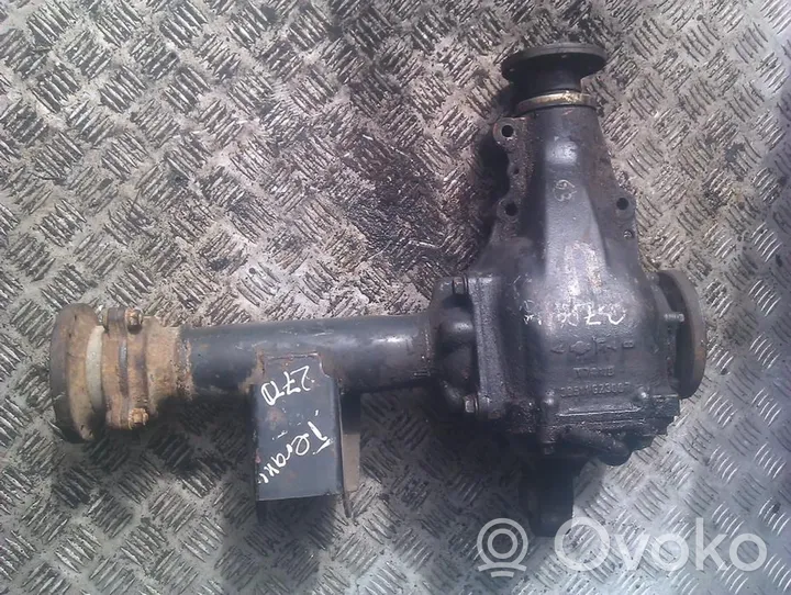 Nissan Terrano Mechanizm różnicowy przedni / Dyferencjał c8511623007