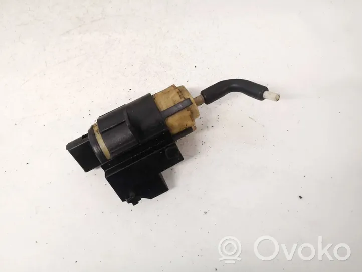 Volvo S70  V70  V70 XC Windscreen/windshield washer pump 600114