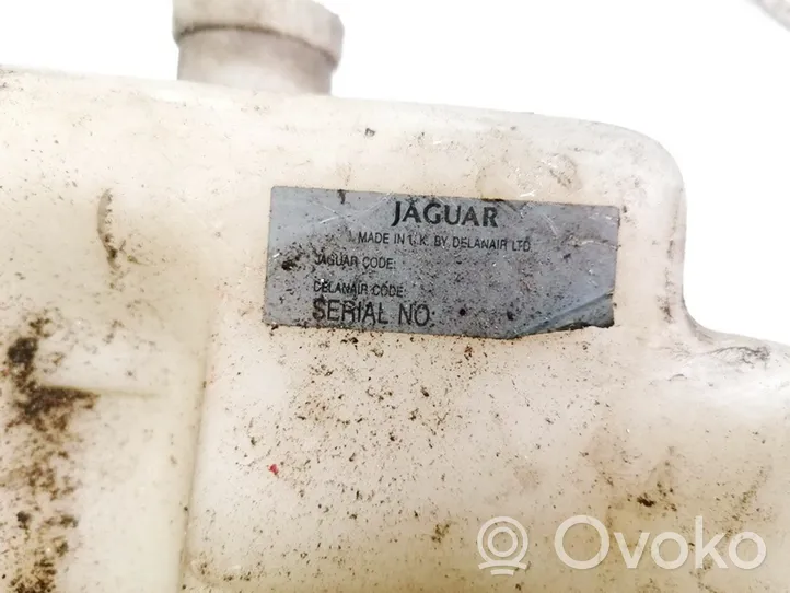 Jaguar XJ X40 Zbiornik płynu do spryskiwaczy szyby przedniej / czołowej 