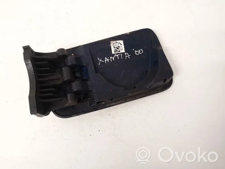 Citroen Xantia Bouchon, volet de trappe de réservoir à carburant 9608162080