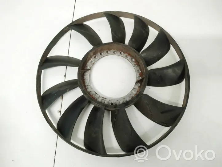 Volkswagen PASSAT B5 Fan impeller 058121301b