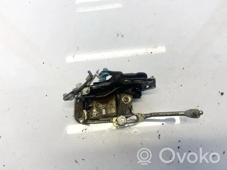 Hyundai Lantra I Rear door lock 