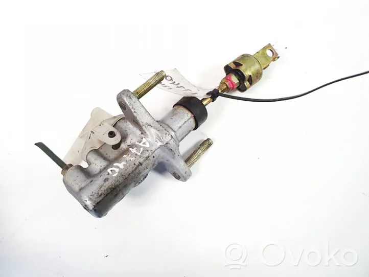 Toyota Corolla Verso E121 Główny cylinder sprzęgła 