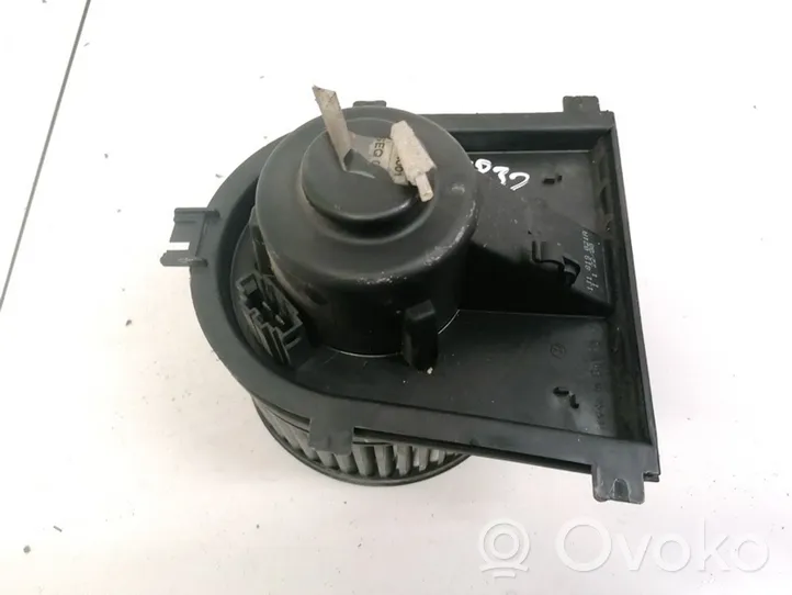 Volkswagen Lupo Pečiuko ventiliatorius/ putikas 1J1819021A