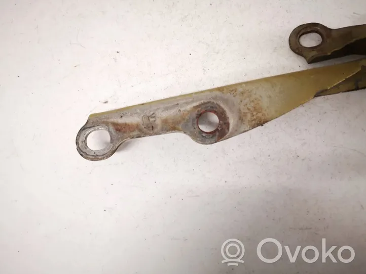 Toyota Yaris Engine bonnet/hood hinges 