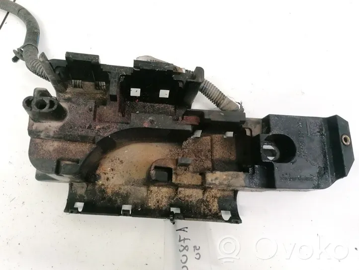 Opel Vectra C Deckel Sicherungskasten 24437468