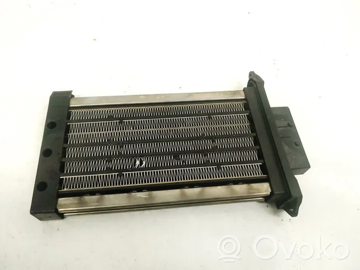 Renault Clio III Radiateur électrique de chauffage auxiliaire F667211ZC